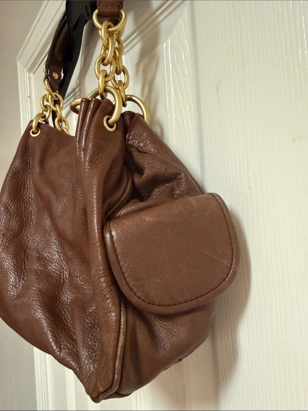 Vintage Juicy Couture 100% Cow Hide Brown Leather Shoulder Bag with Heart Char